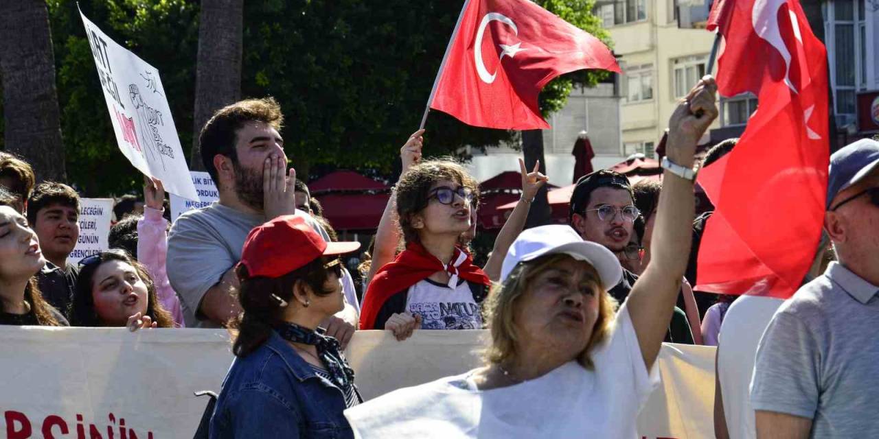 Mersin’de 1 Mayıs Coşkuyla Kutlandı