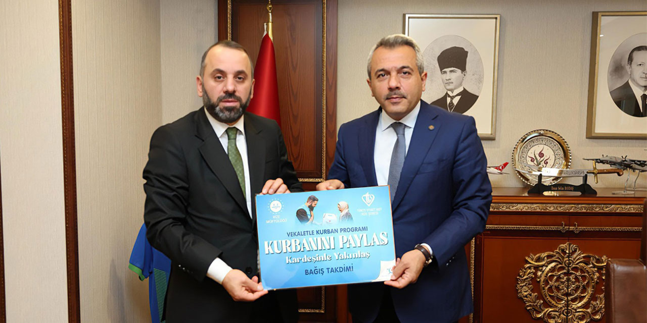 Vali Baydaş, Kurbanını TDV'ye Bağışladı