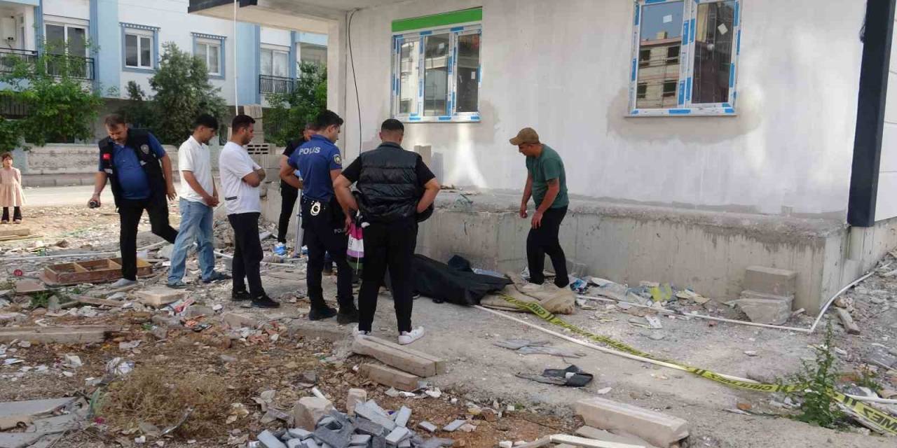 İş Görüşmesi İçin Gittiği Şantiye Önünde Ölü Bulundu