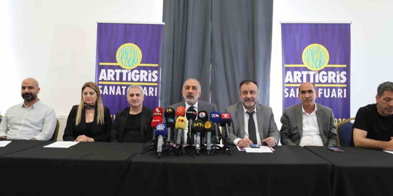 Diyarbakır’da Sanat Fuarının Lansmanı Yapıldı