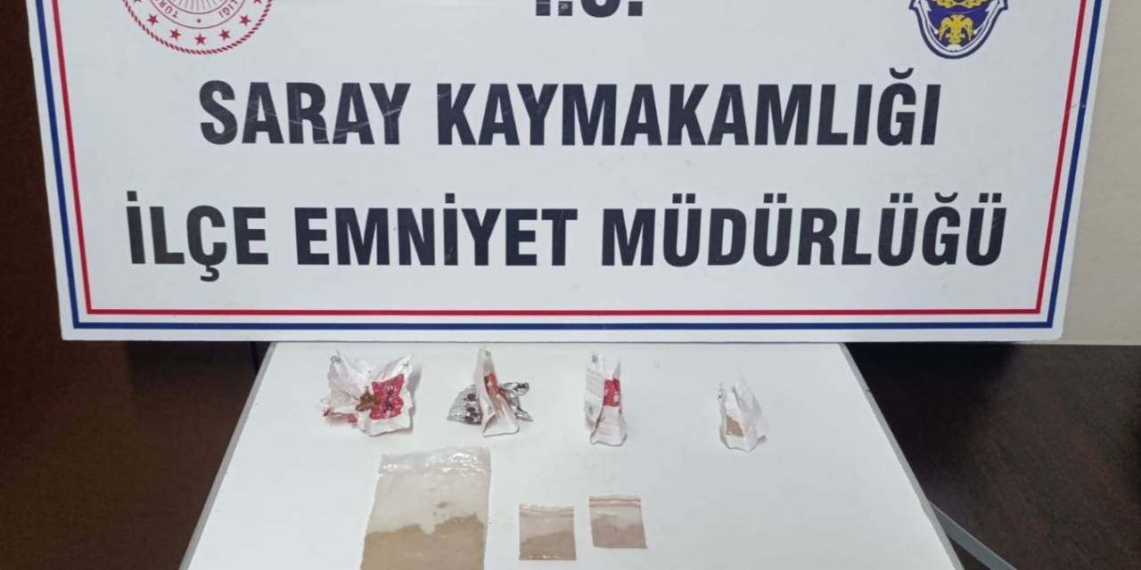 Tekirdağ’da Peçeteye Emdirilmiş Uyuşturucu Madde Ele Geçirildi