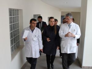 Ak Parti Genel Başkan Yardımcılarından Terör Saldırısında Yaralananlara Ziyaret
