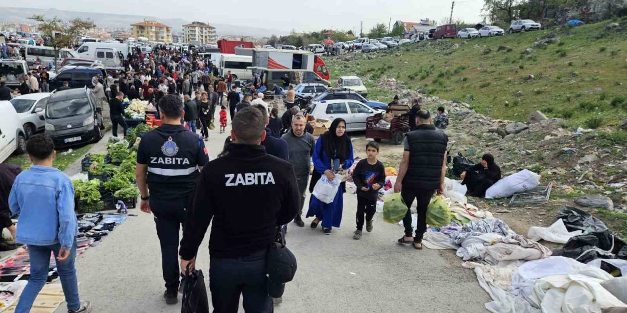 Zabıtadan Bitpazarı’na Sıkı Denetim