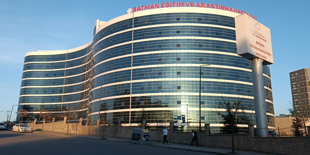 Asansör boşluğuna düşen işçi, 5 günlük yaşam mücadelesini kaybetti