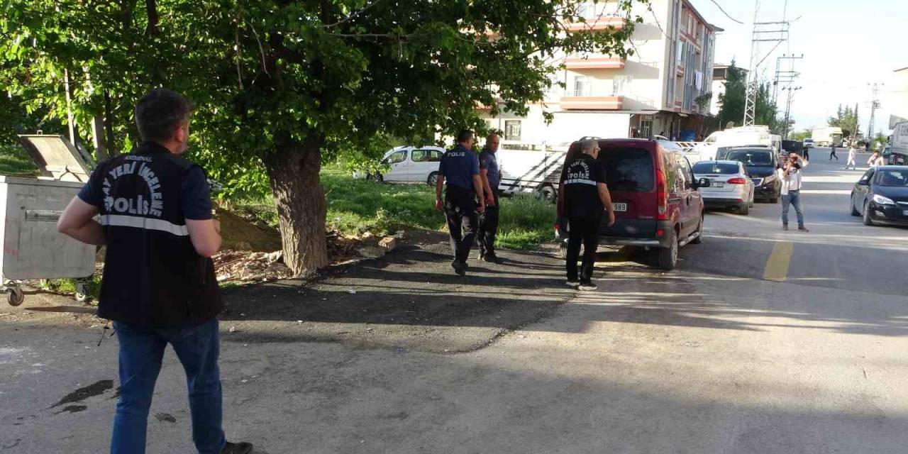 Hurdacıların Alacak Verecek Kavgası Kanlı Bitti: 1 Yaralı