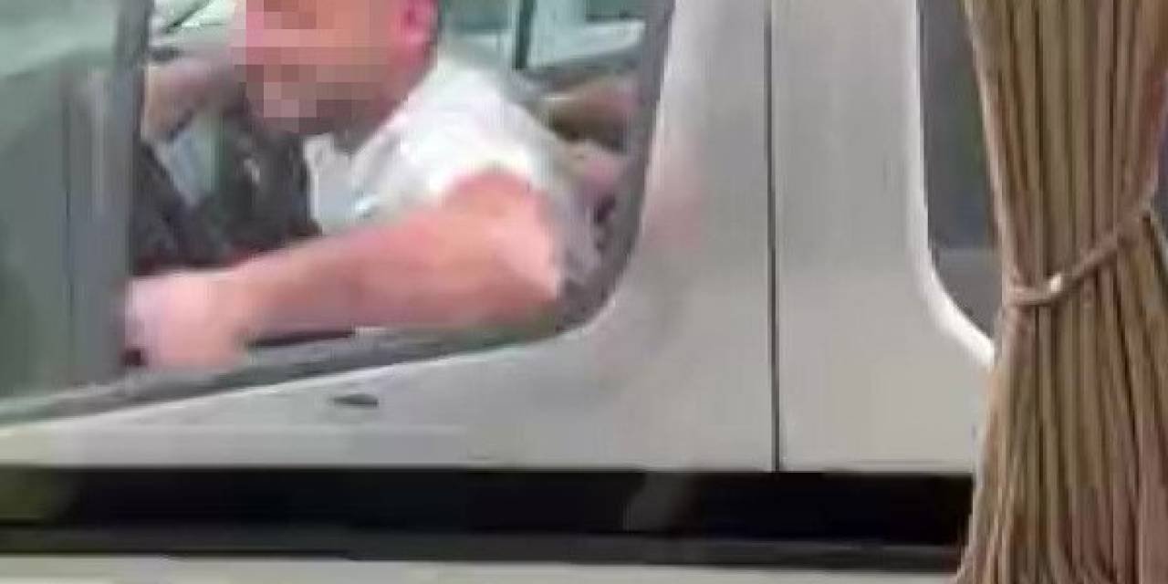 Kadıköy’de Tartıştığı Sürücünün Aracının Camına Yumruk Atan Şahsa 3 Bin 972 Tl Ceza