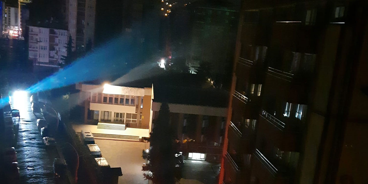 Rize'de elektrik kesintisi. Merkez karanlığa büründü!