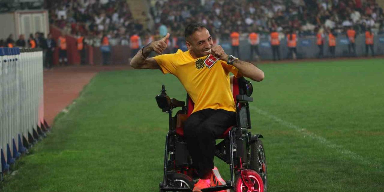 Eskişehirspor’un Kutlamaları İçin Engel Tanımadı