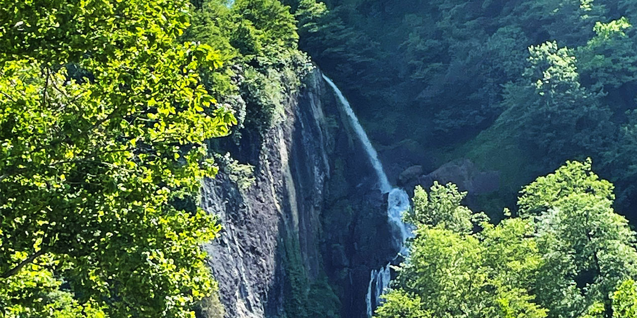 Rize'nin Cennet Köşesi Çağlayan Şelalesi'ne Ulaşım Çilesi
