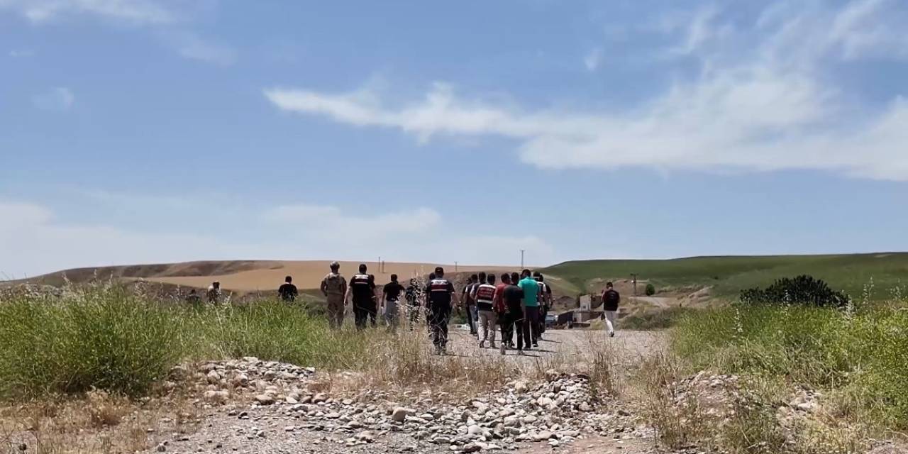 Diyarbakır’da Baba-oğulun Alacak-verecek Yüzünden Öldürülüp Yakıldığı Ortaya Çıktı