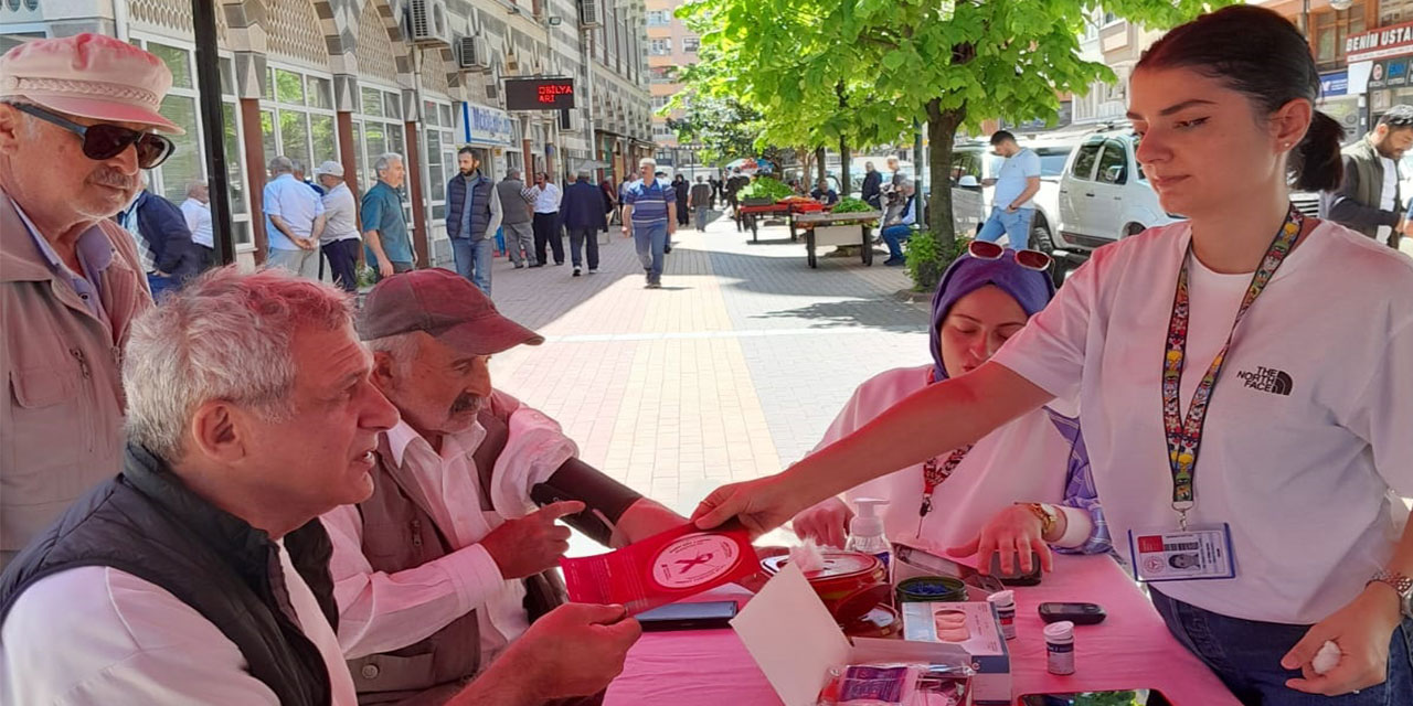 Rize’de Cilt Kanseri Farkındalığına Dikkat Çekildi