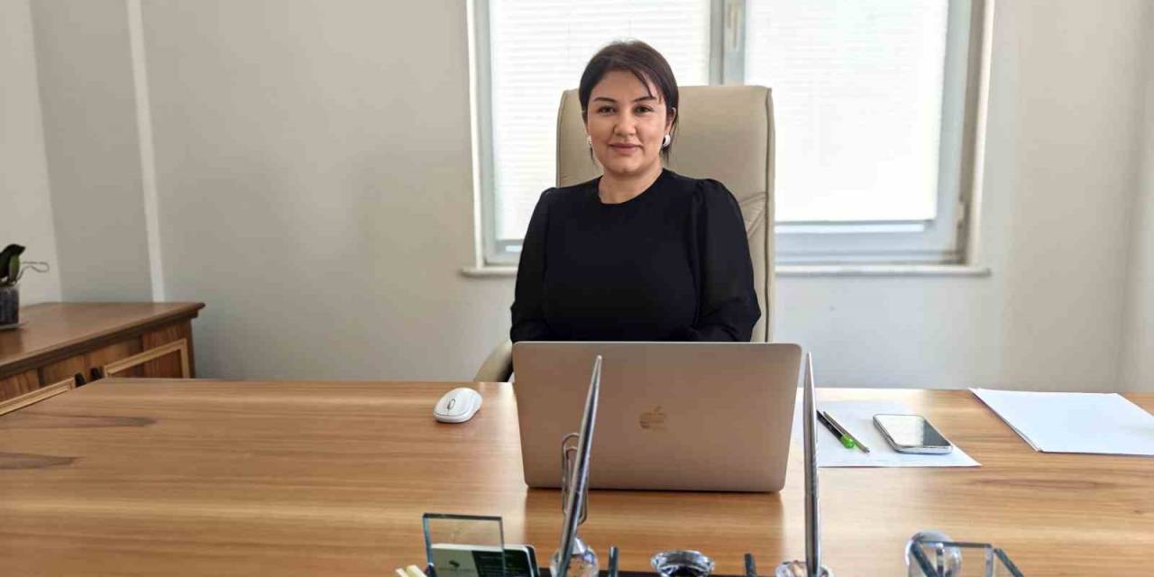 Yalnızlık Korkusu ‘İstifçiliğe’ İtiyor