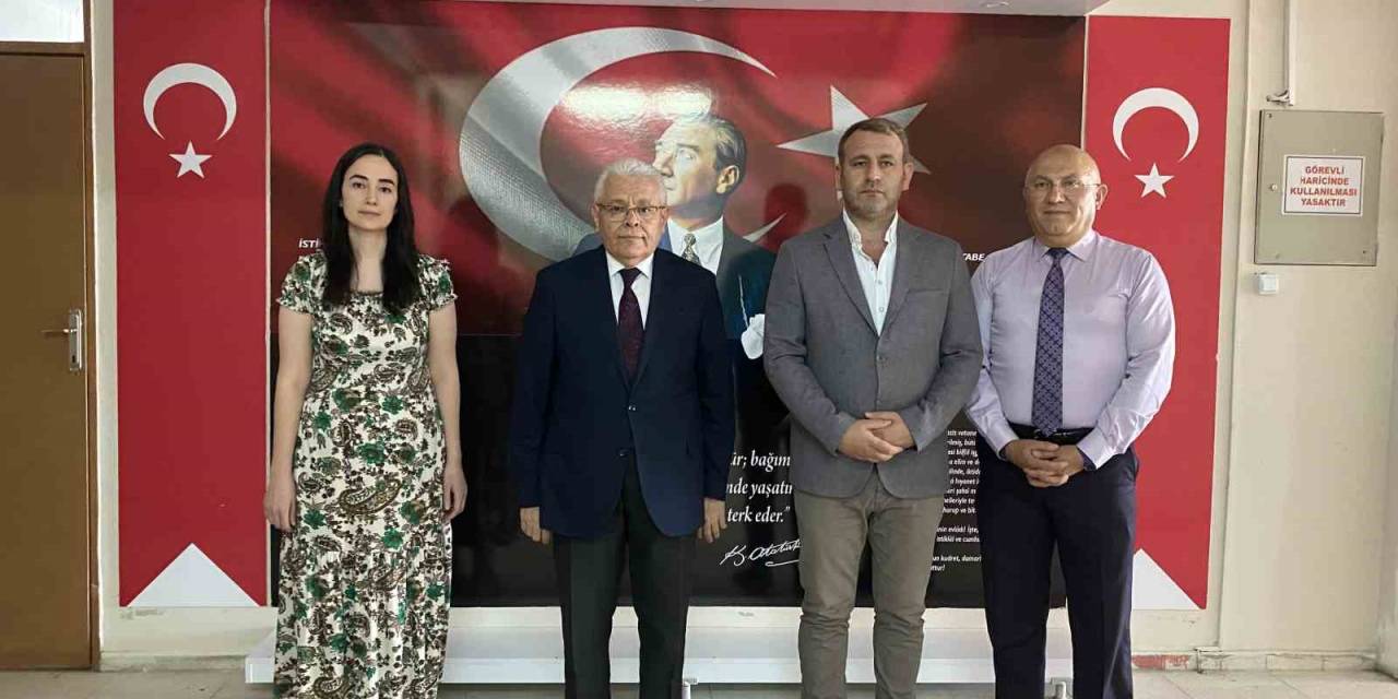 Alaşehirli Öğretmenin Projesine Tübitak Desteği