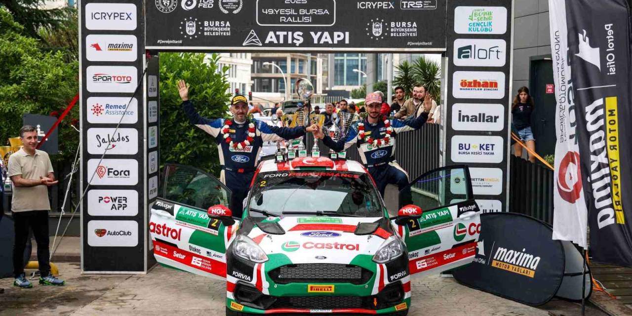 Castrol Ford Team Türkiye, Yeşil Bursa Rallisi’nde Markalar Kupası’nı Kazandı