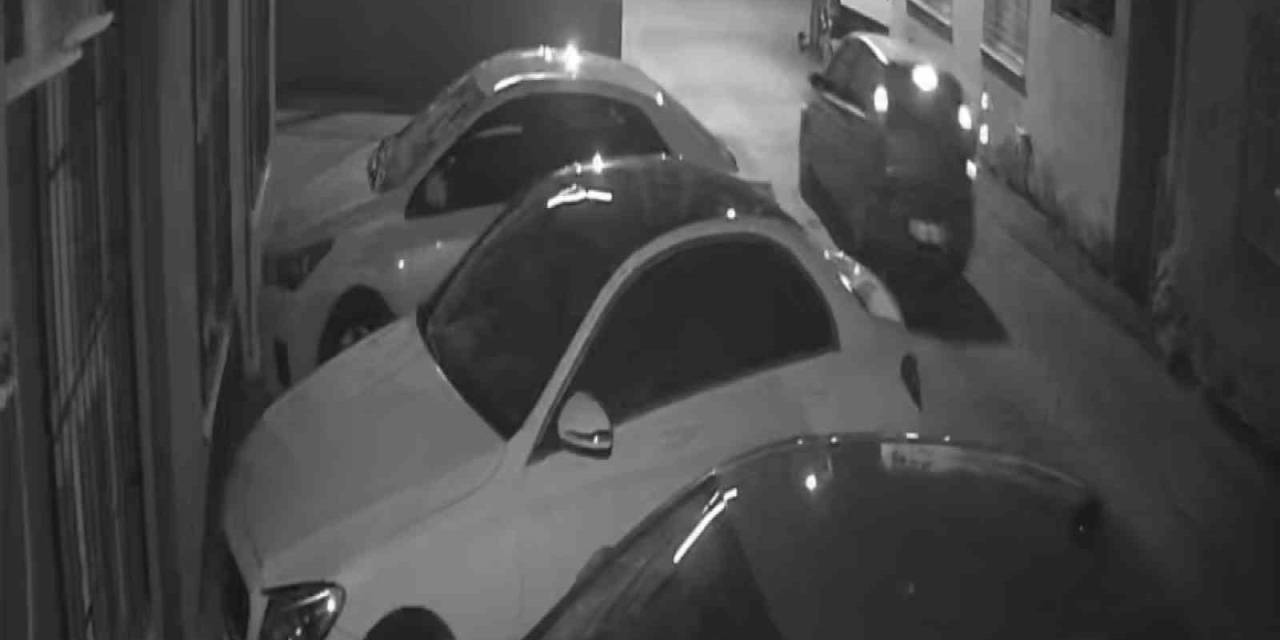 Arkadaşları Eve Bırakmayınca Otomobil Çaldı