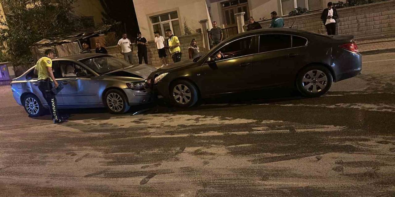 Konya’da İki Ayrı Kazada 6 Kişi Yaralandı