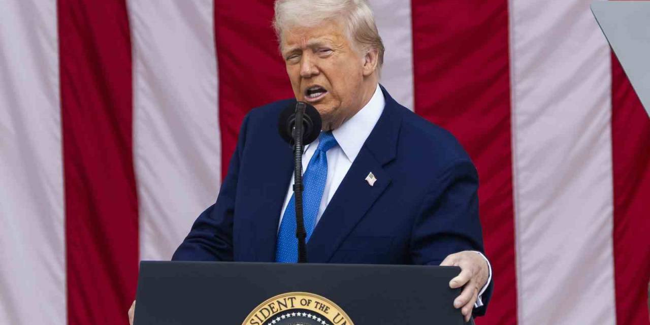 Trump: "Putin Ateşle Oynuyor"