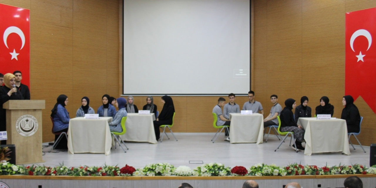 Rize'de Arapça Bilgi ve Etkinlik Yarışmaları Tamamlandı