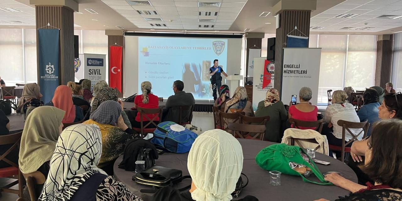 60 Yaş Üstü Vatandaşlara Dolandırıcılığa Karşı Eğitim