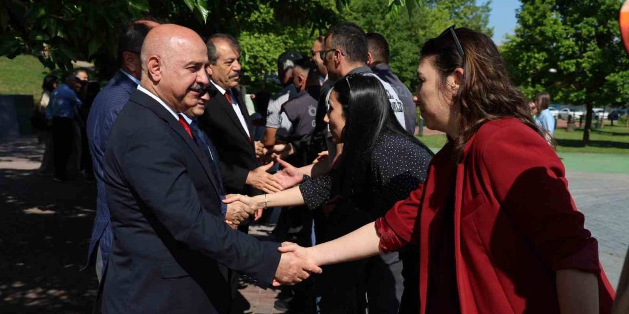 Düzce Üniversitesi Bayramlaştı