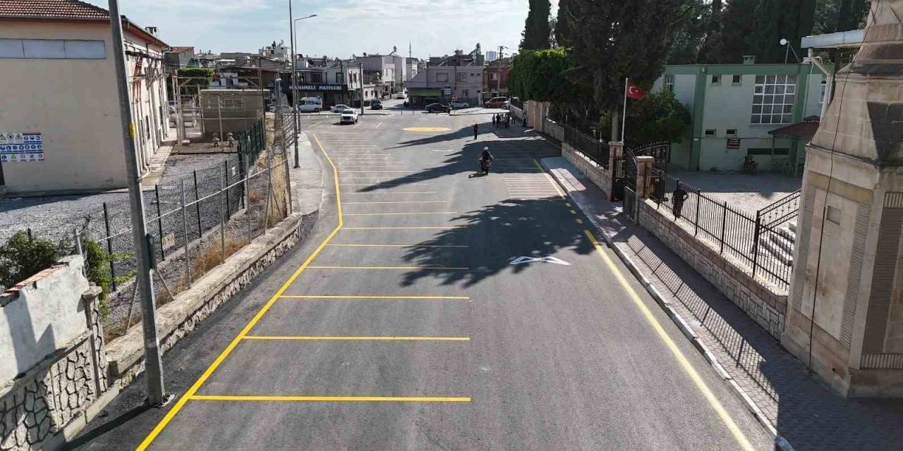 Tarsus Şehir Mezarlığı Otoparkı Yenilendi, Kapasitesi Artırıldı