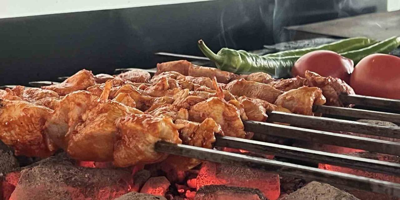 Uzmanlardan İlk Gün Et Tüketimi Ve Saklanması İle İlgili Tavsiyeler