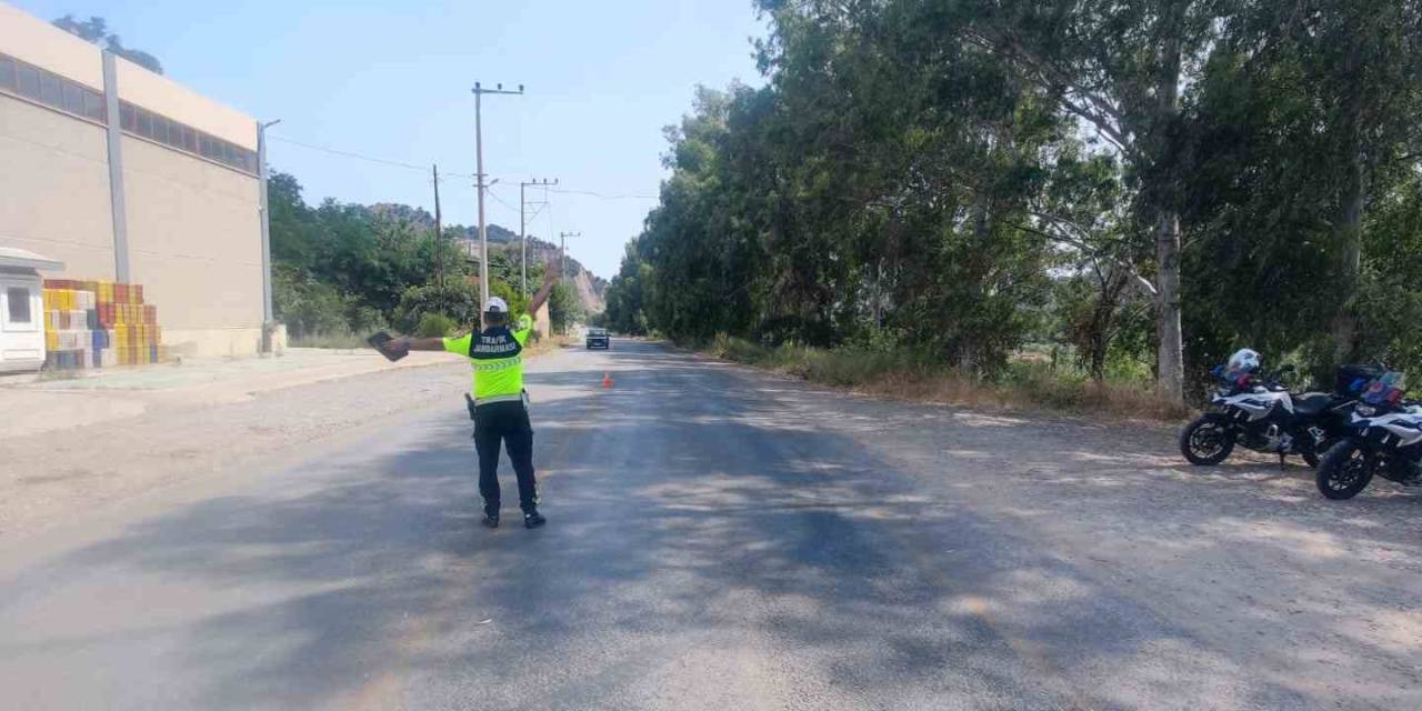 Jandarmadan ‘Huzurlu Sokaklar’ Denetimi