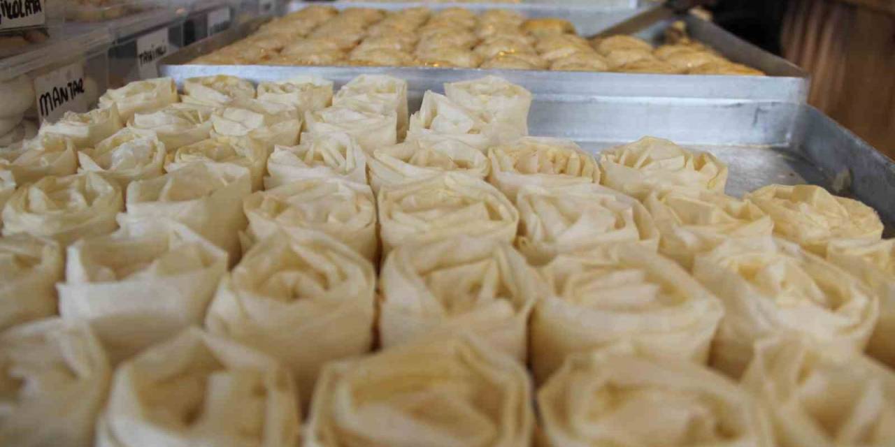 4 Saatte Pişen Çorum Baklavası Bayramda Damakları Tatlandıracak
