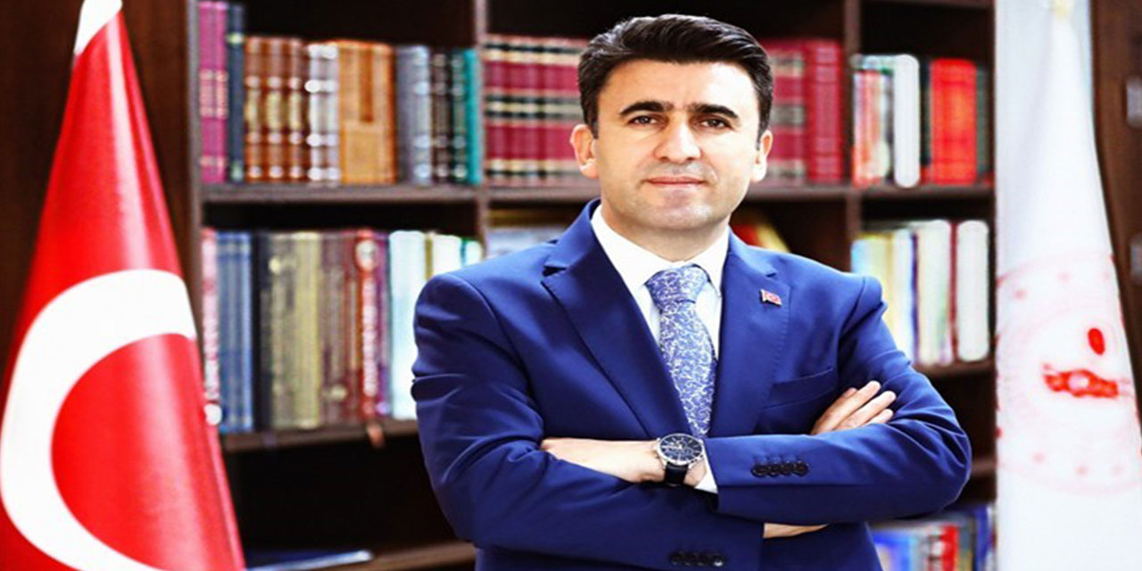 Vali Şefik Aygöl, tebrik çiçeklerini şehit ailelerine gönderdi