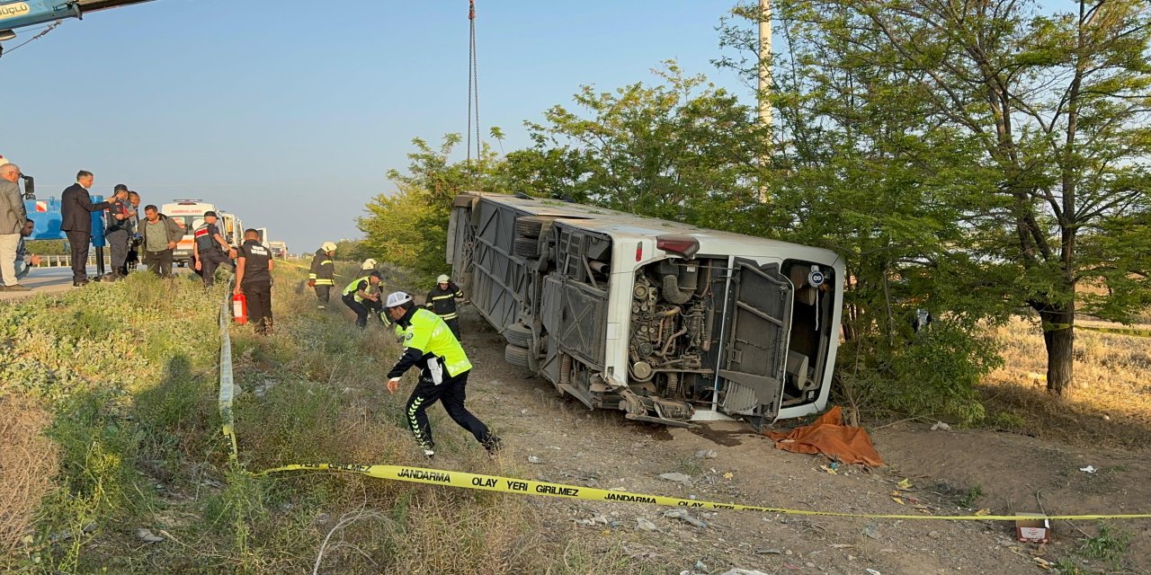 Konya'da Otobüs Kazası: 1 Ölü, 10'u Ağır 23 Yaralı