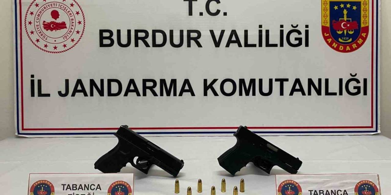 Burdur’da Jandarma Mayıs Ayında Suç Örgütlerine Nefes Aldırmadı: 42 Operasyon