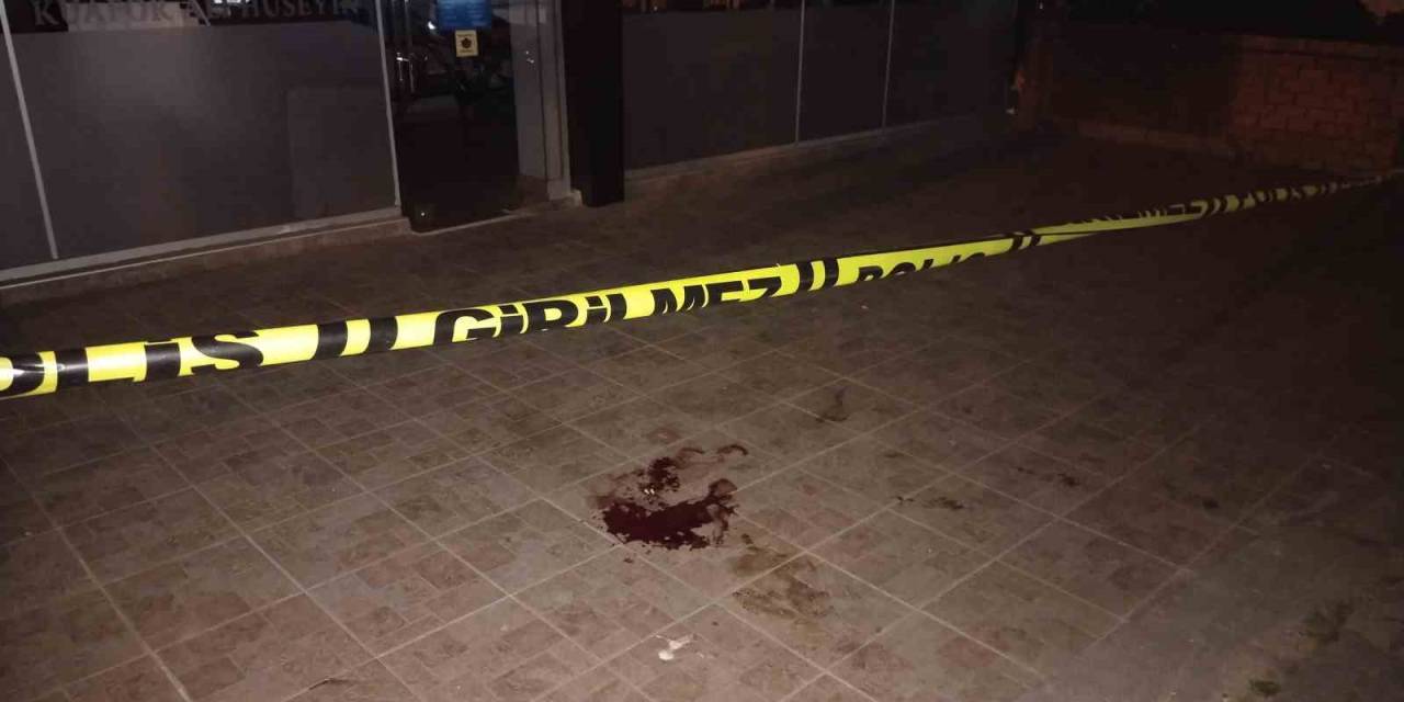 Maltepe’de Binanın 3. Katının Camından Aşağı Atlayan Genç Kadın Yaralandı