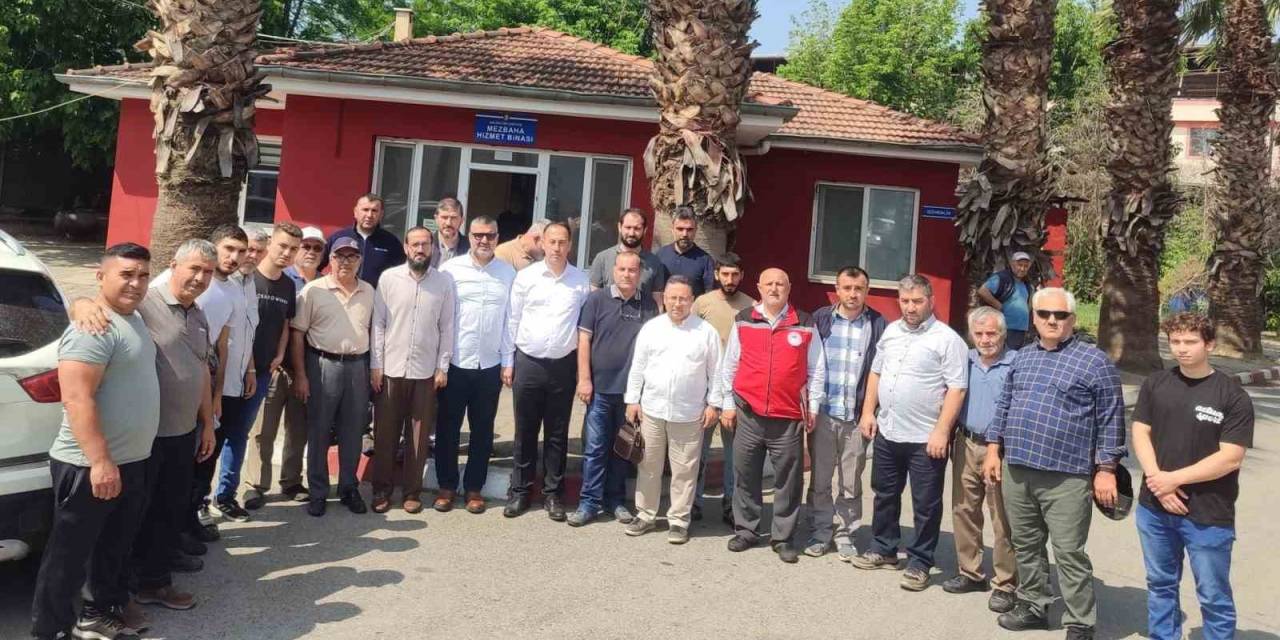 Salihli’de Kurban Kesimini Uygulamalı Öğrendiler