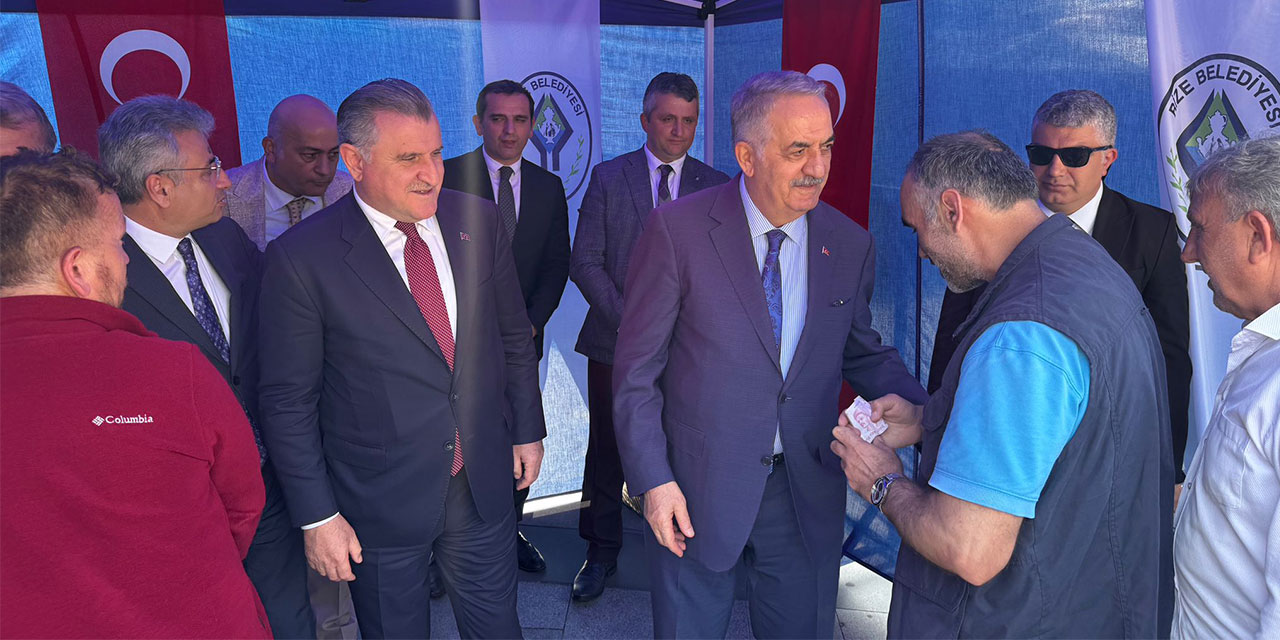 Rize'de Geleneksel Bayramlaşma Gerçekleşti