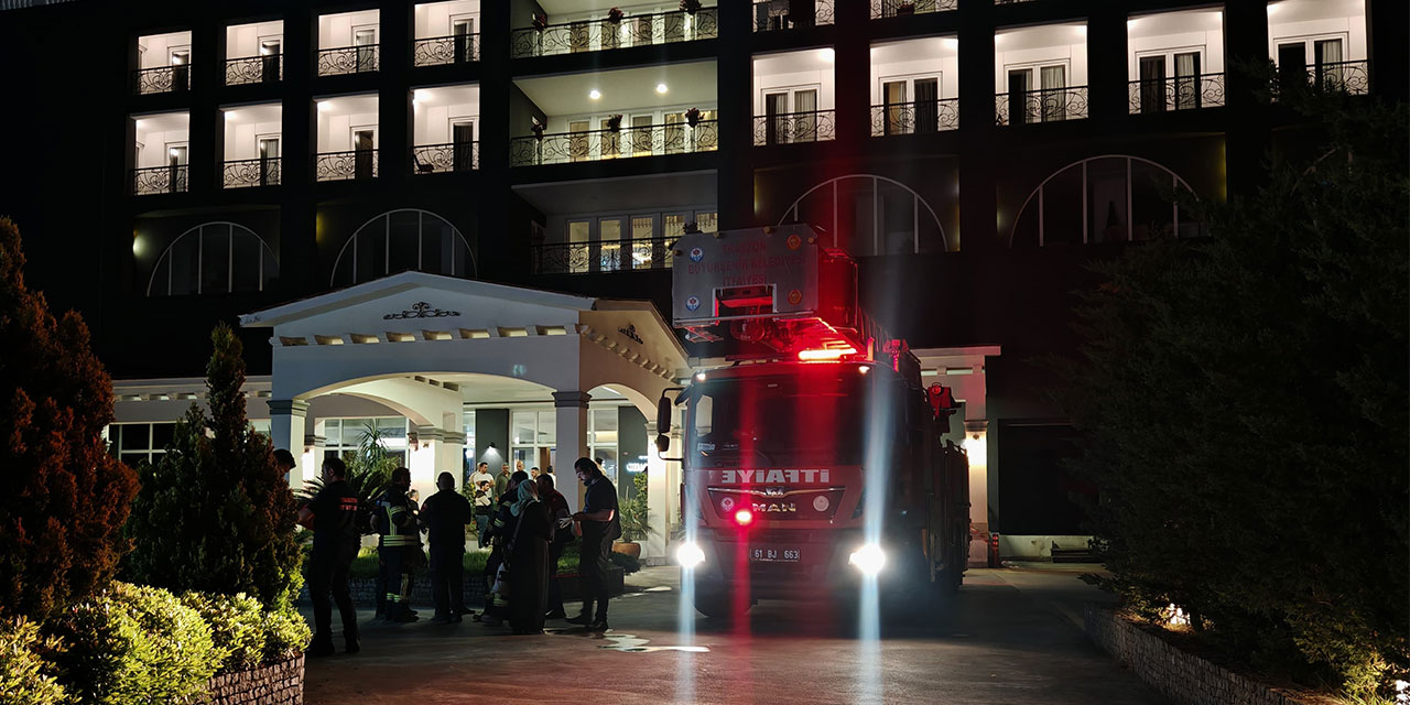 Trabzon'da 7 katlı otelin elektrik panosunda çıkan yangın söndürüldü
