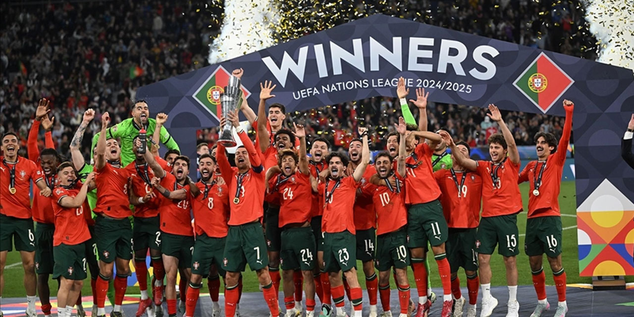 UEFA Uluslar Ligi'nde İspanya'yı penaltılarla 5-3 yenen Portekiz şampiyon oldu