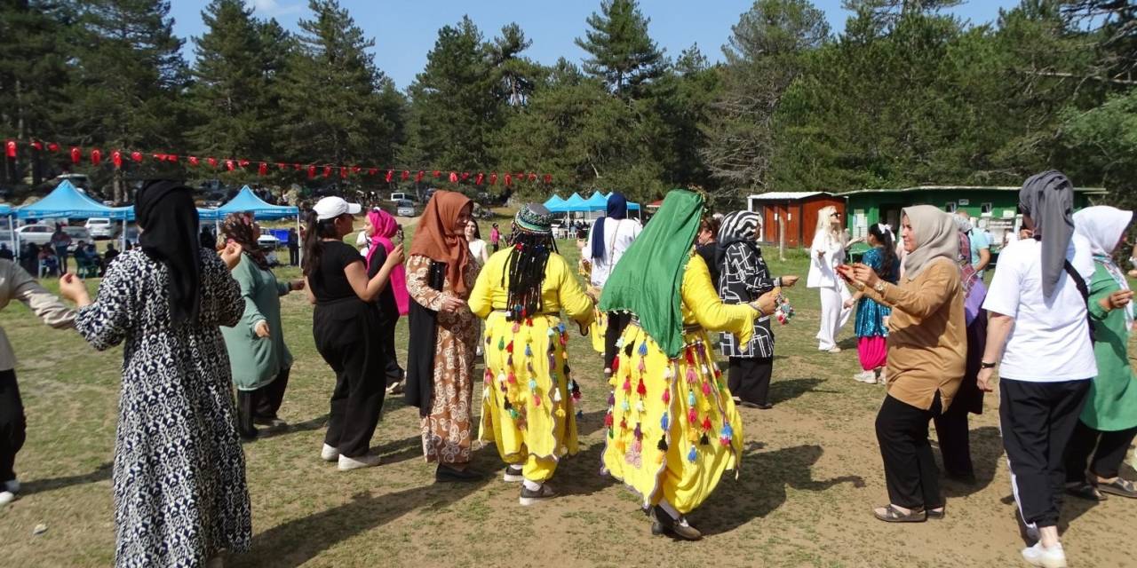 Simav Gölcük Yaylası’ndaki Yörük Şenliği İlgi Gördü