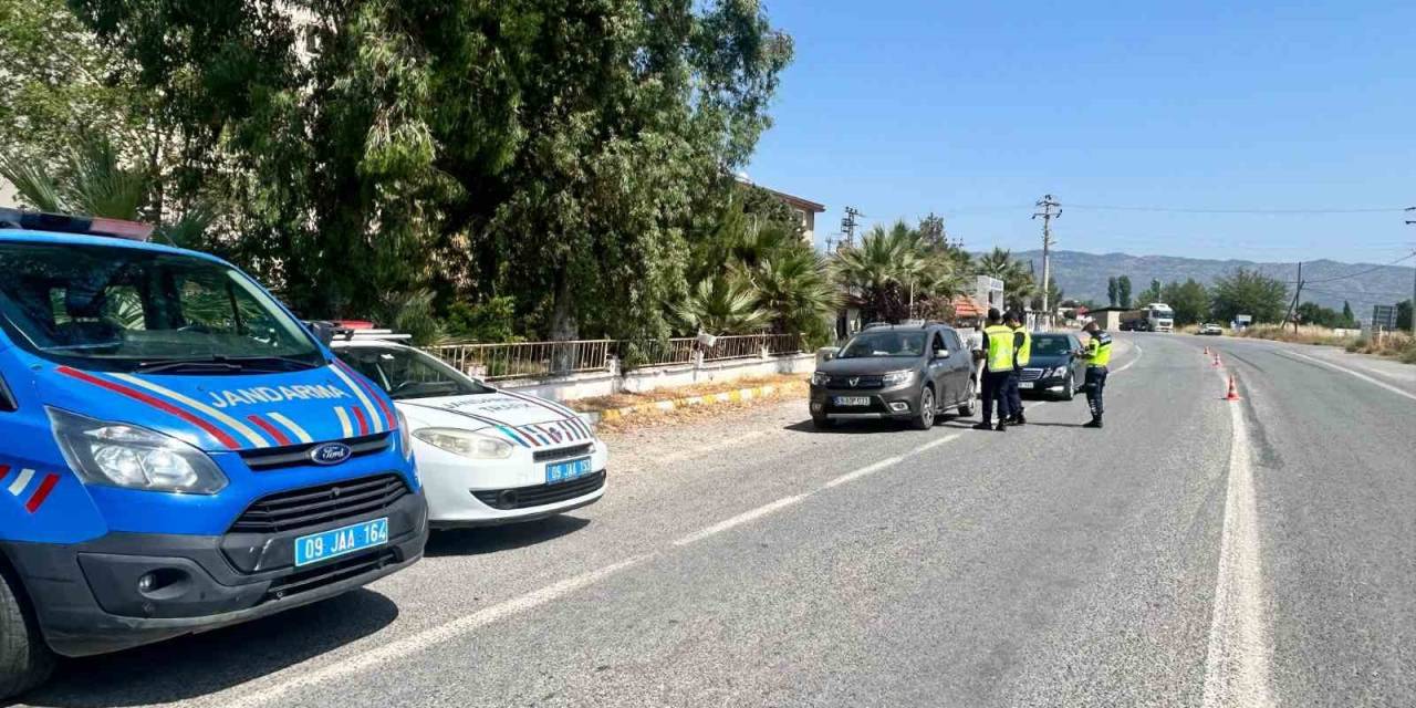 Bayram Tatili Dönüşü Başladı, Jandarma Denetimleri Sıklaştırdı