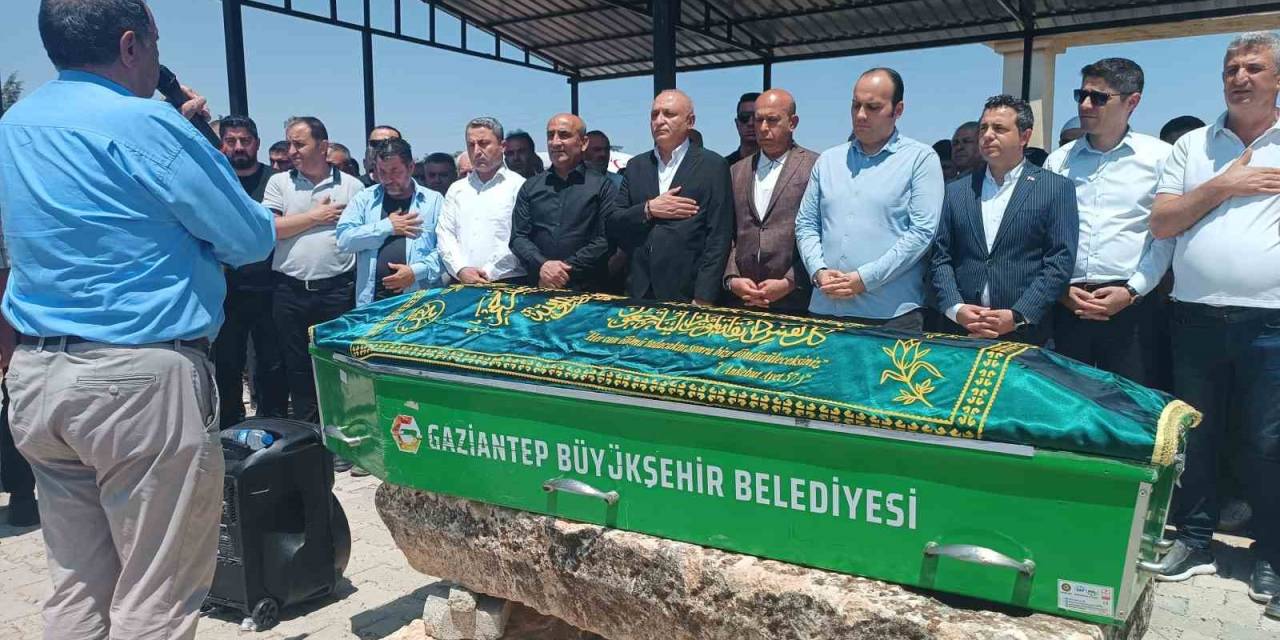 Otizmli Onurcan Özdemir Son Yolculuğuna Uğurlandı