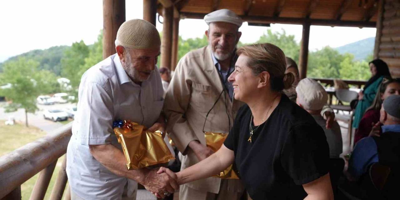Alzheımer Merkezi Konukları Aydınpınar’da Ağırlandı