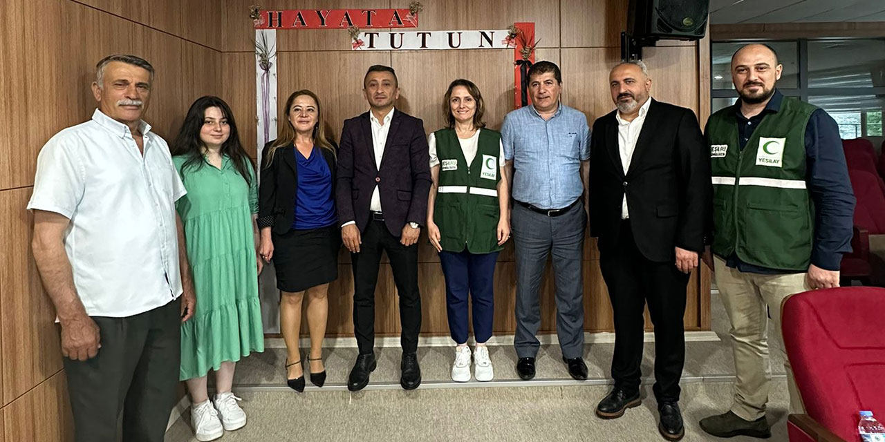 Rize Yeşilay’dan İyidere’de Farkındalık Eğitimi