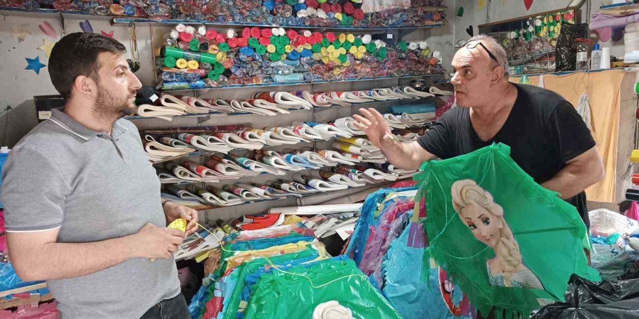 Samsunlu Ustadan Dünya Gökyüzüne Uçurtma: Güney Amerika’dan Bile Sipariş Alıyor