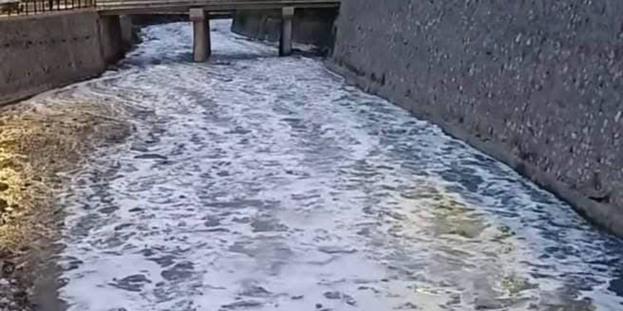 Aksu Deresi’nde Kimyasal Atık Şüphesi