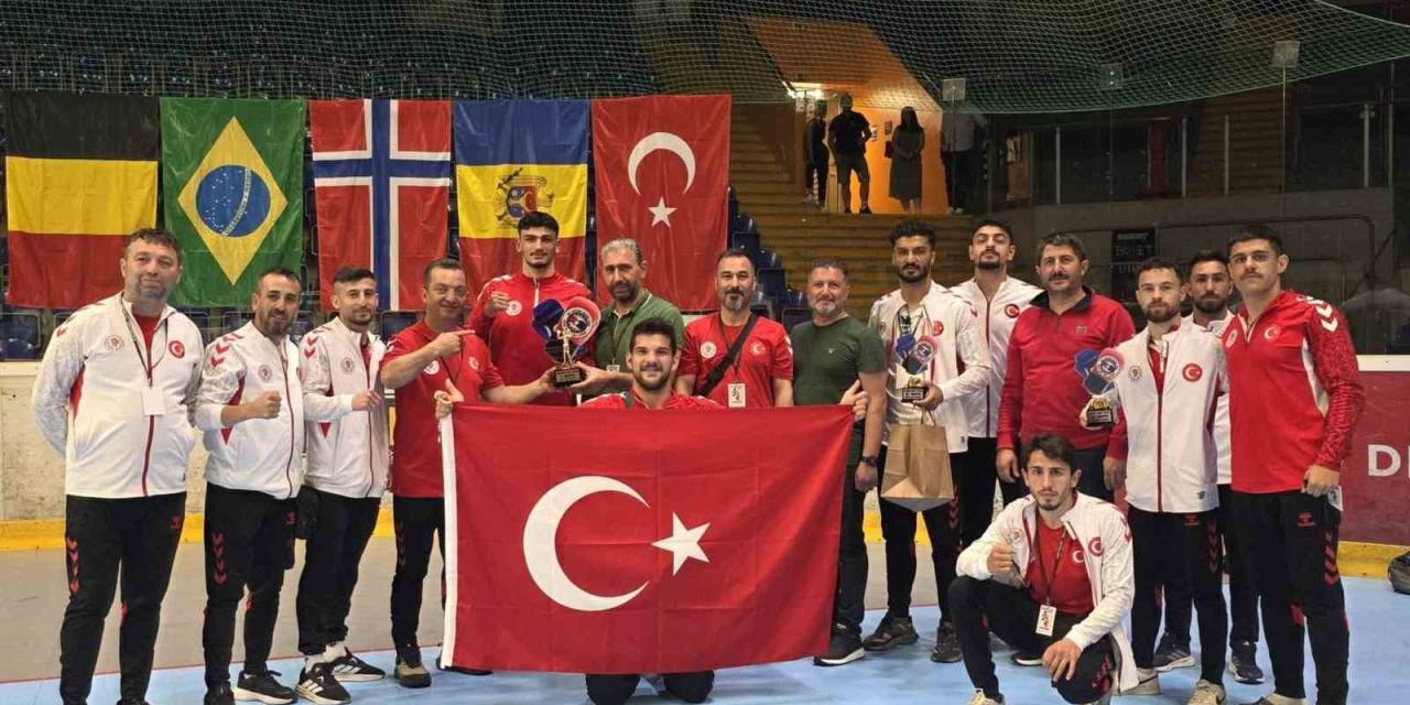 Milli Boksörler, Çekya’da 3 Madalya Kazandı