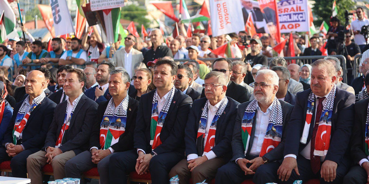 Üsküdar'da 'Özgür Gazze Mitingi' düzenlendi