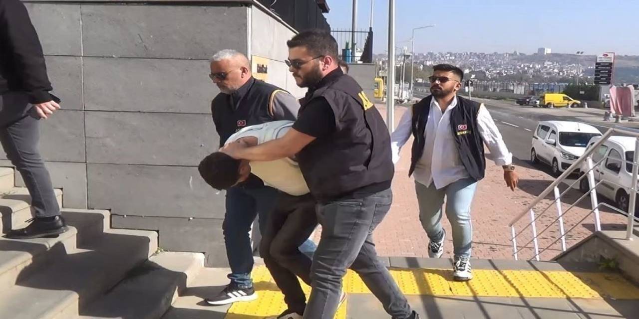 2 Kişiyi Öldüren Zanlının Savunması Şoke Etti: ’yapay Zekayla Aklımı Okudular Bu Yasal Mı’