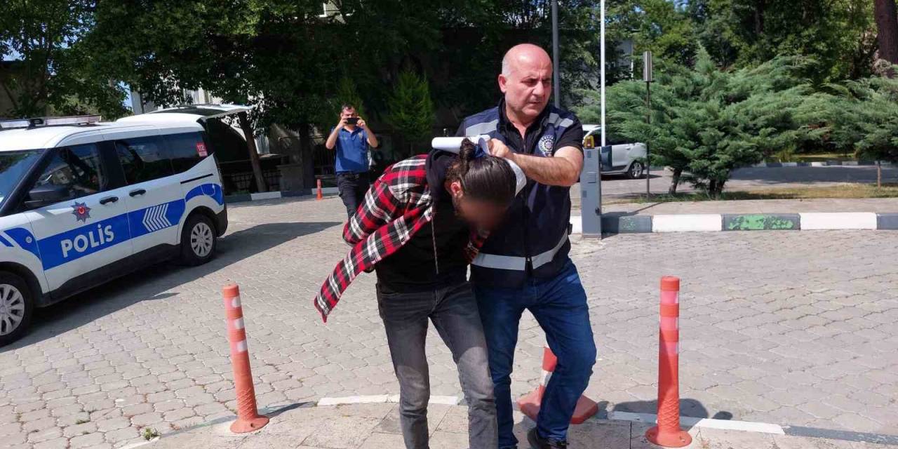 Birlikte Yaşadığı Kadını Darp Etti, Fenalaşınca Hastaneye Kaldırdı