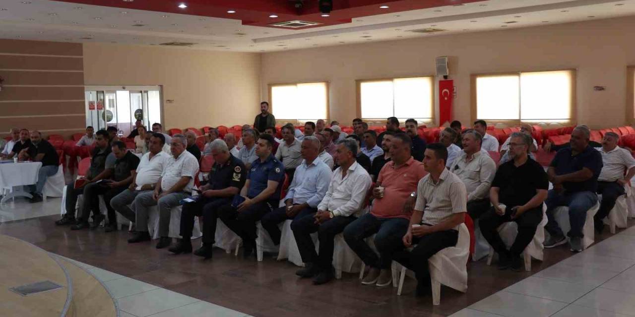 Bozdoğan’da Muhtarlar İstişare Toplantısı Düzenlendi