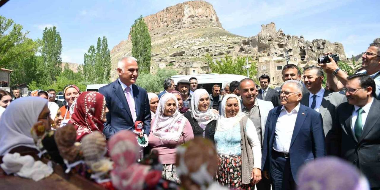 Başkan Büyükkılıç’tan Masal Diyarı’na Davet