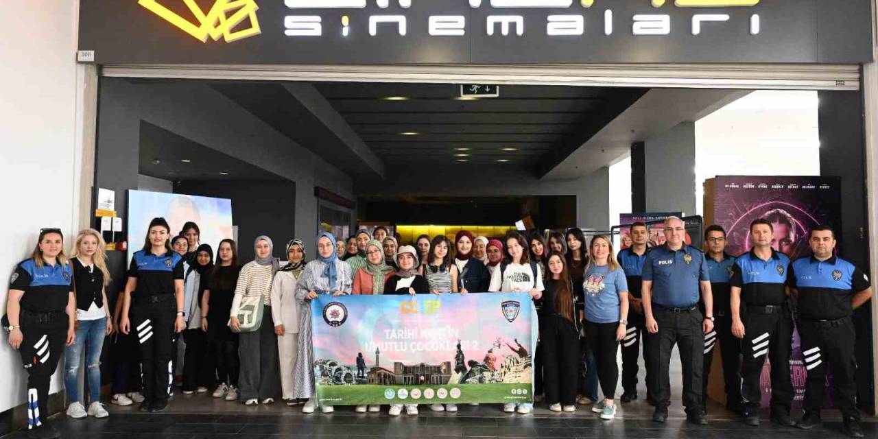 Manisa Emniyeti Çocukları Sosyalleştiren Projelerine Devam Ediyor